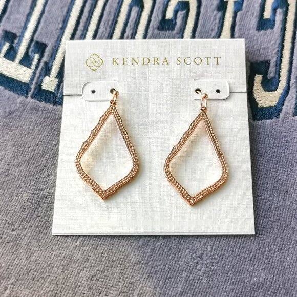 Kendra Scott Jewelry - Kendra Scott Sophia Rose Gold Drop Earrings